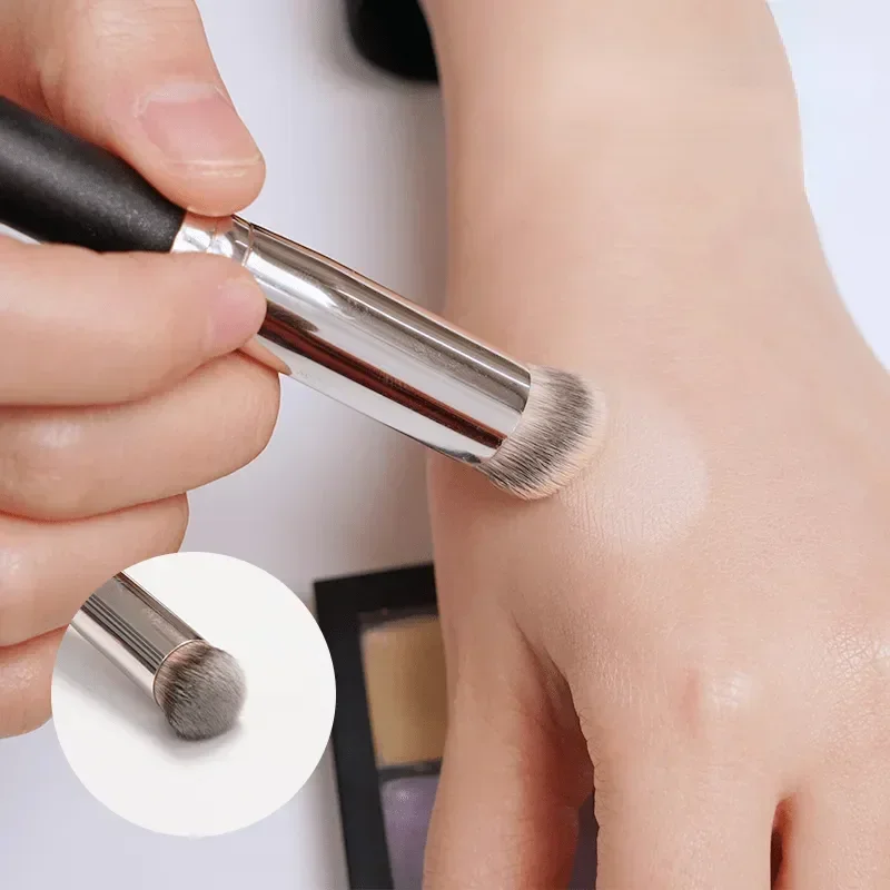 Huda Beauty Makeup Brush Set - ファンデーションコンシーラーブラシプレミアム輪郭頬紅ブラシ完璧な目の下の濃密なフェイスメイクブラシブレンド用