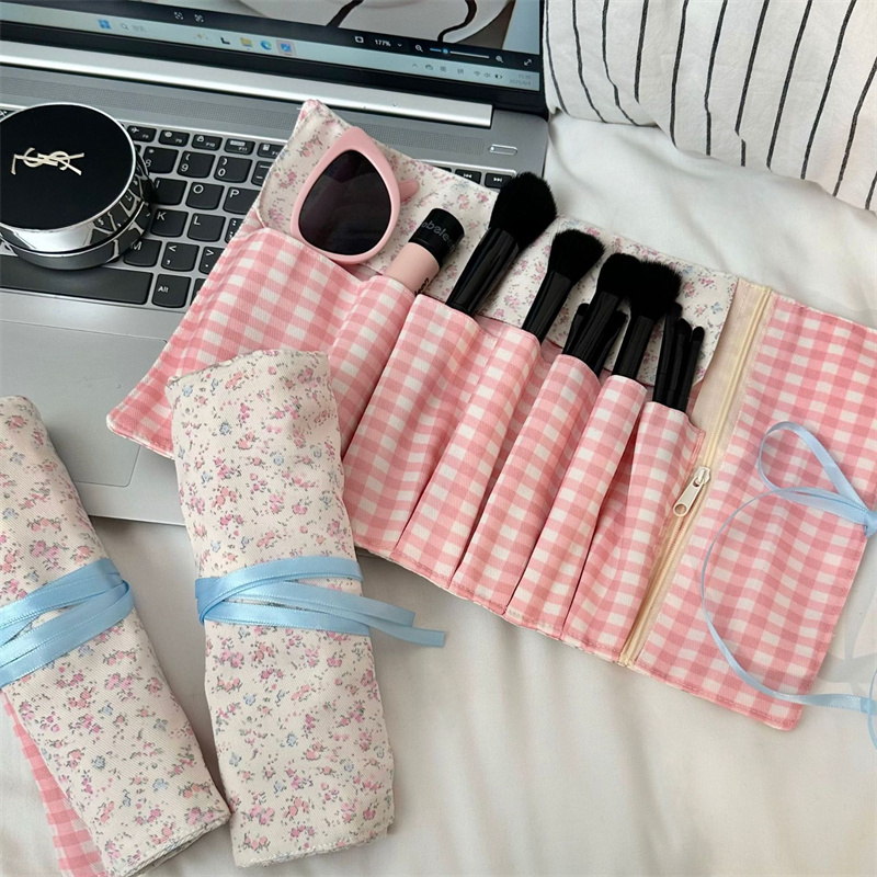 花柄チェック柄生地のメイクブラシ収納バッグ 多ポケットジッパ - Beauty Makeup Organizer のレビューと価格