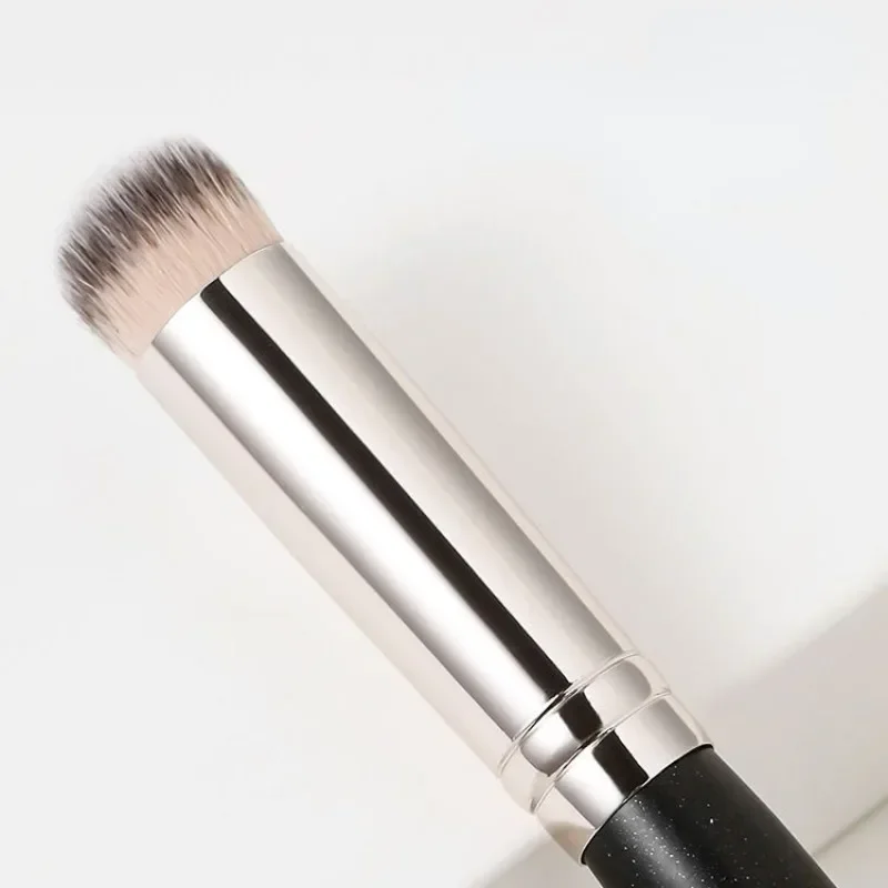ファンデーションコンシーラーブラシプレミアム輪郭頬紅ブラシ完 - Huda Beauty Makeup Brush Set のレビューと価格