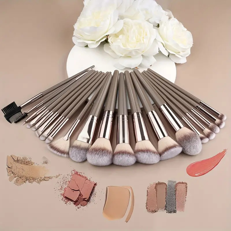 10-20 個のメイクブラシセットファンデーションコンシーラ - Huda Beauty Makeup Brush Set のレビューと価格