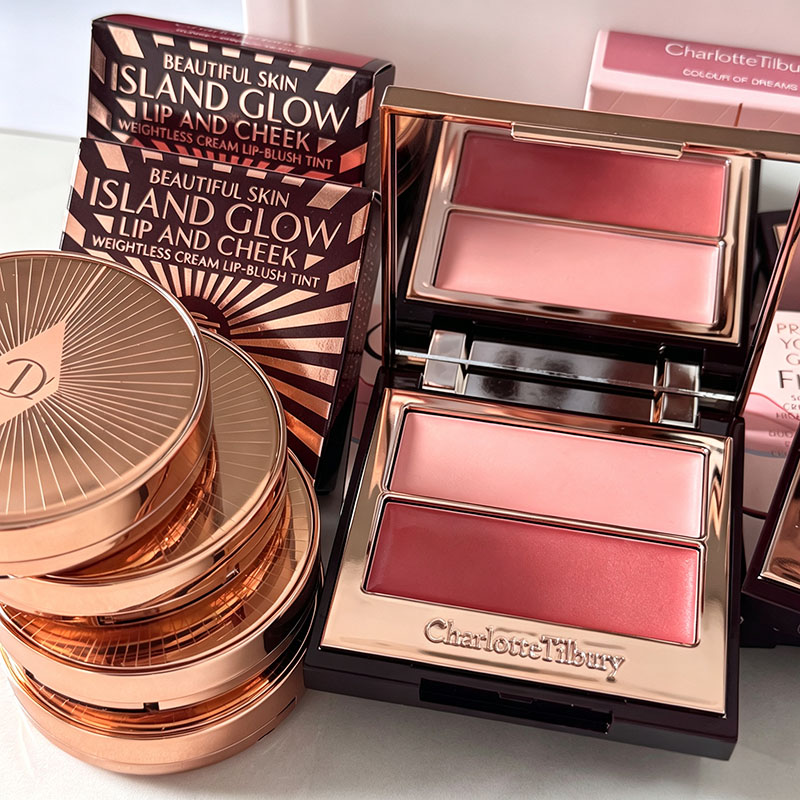CT ダイヤモンド発光ハイライターパウダーパレットメタリック - Rare Beauty Makeup Highlighter のレビューと価格