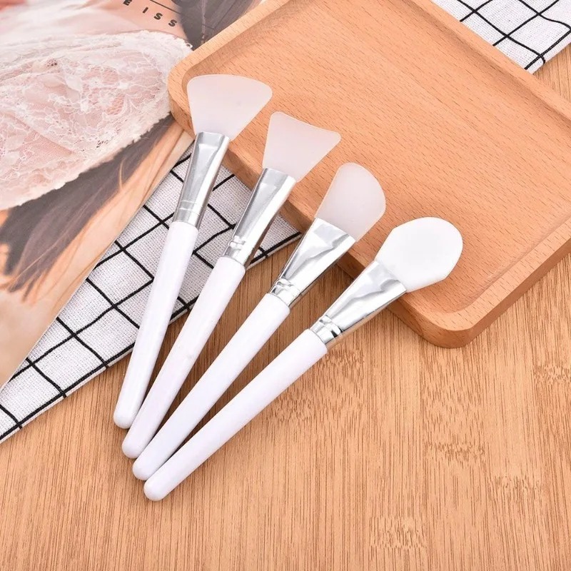 1/4 個のシリコーンフェイスマスクブラシセットソフトで柔軟 - Huda Beauty Makeup Brush Set のレビューと価格